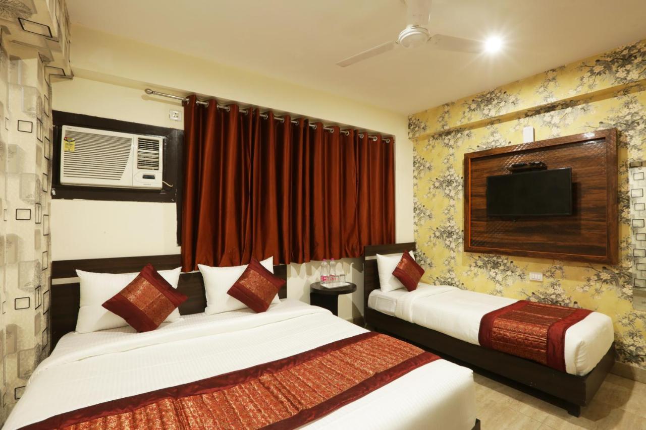 Hotel Ark Suites At Airport Nova Deli Exterior foto